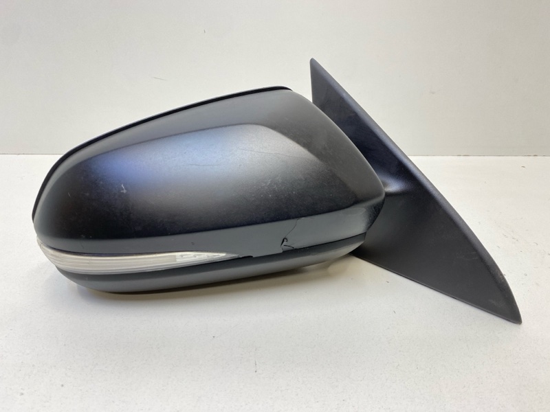 Зеркало правое электрическое