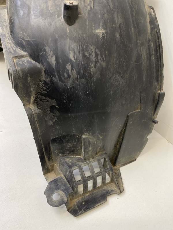 Локер передний левый