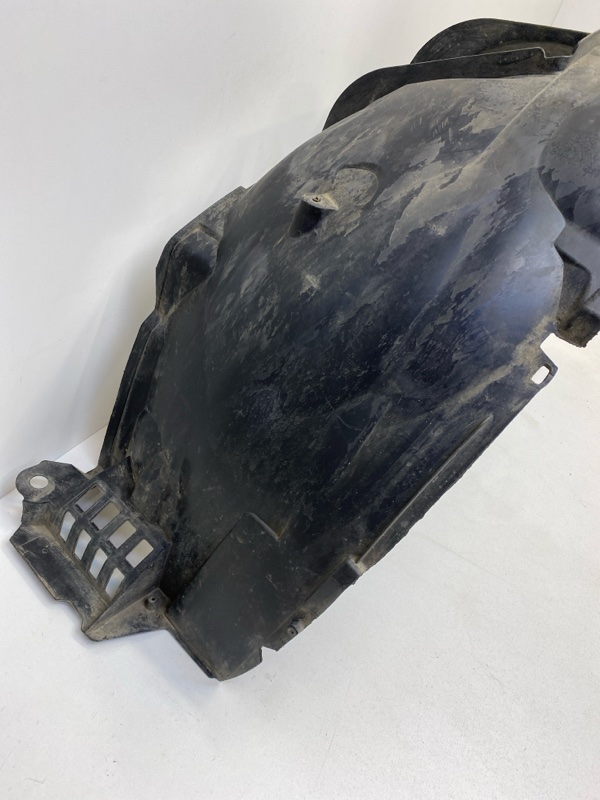 Локер передний левый