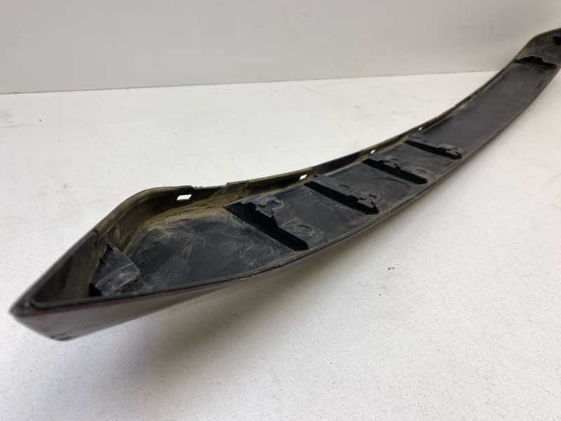 Накладка двери багажника