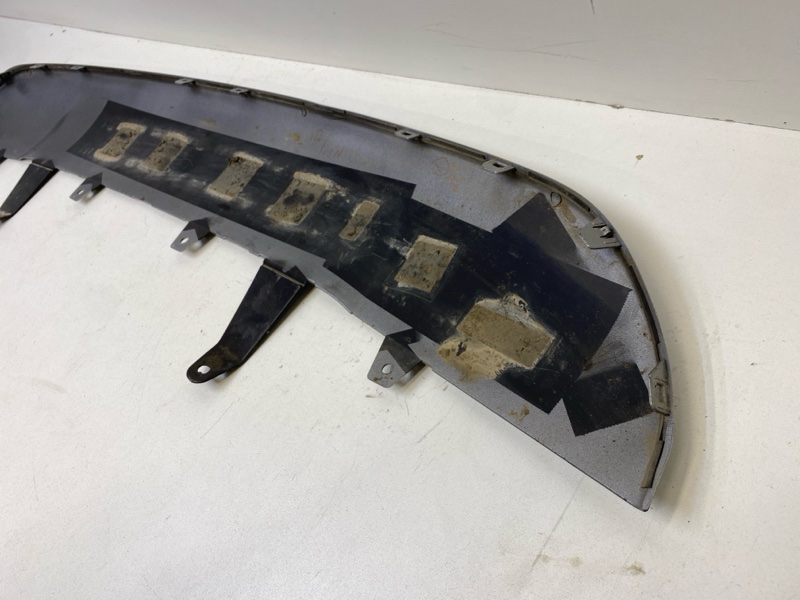 Спойлер заднего бампера