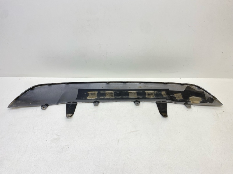 Спойлер заднего бампера