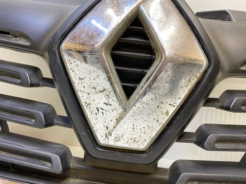 Решетка радиатора