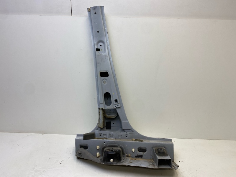 Кузовной элемент