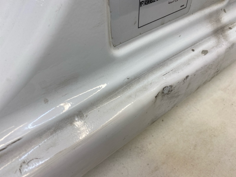 Кузовной элемент