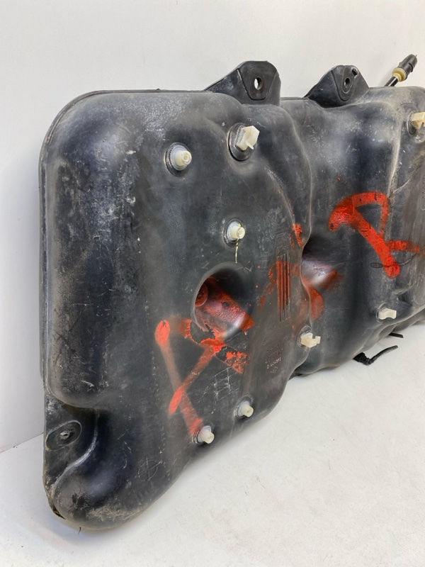 Бак топливный