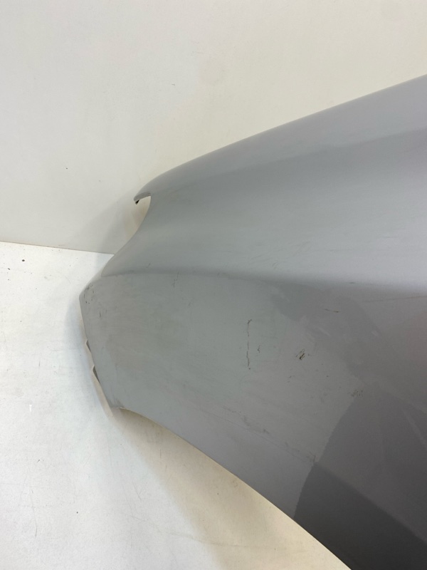 Крыло переднее левое