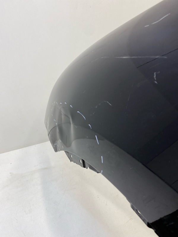 Крыло переднее левое