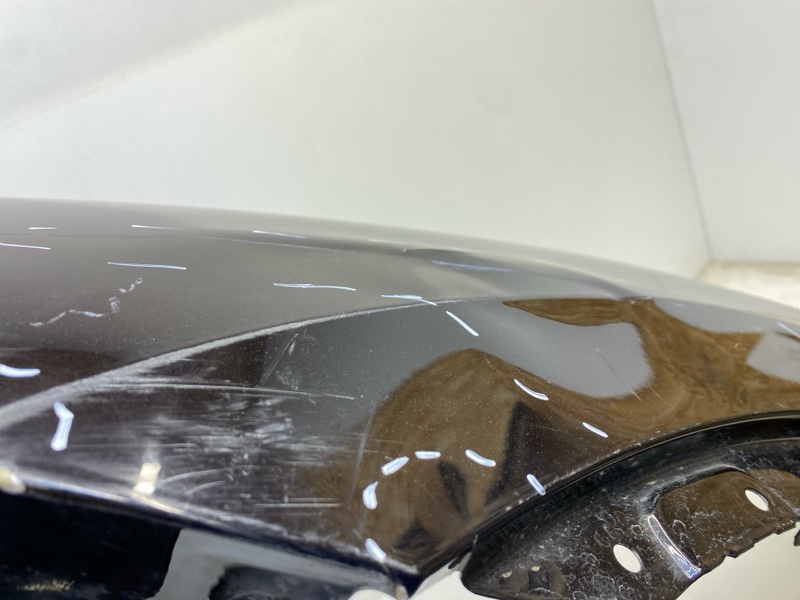 Крыло переднее левое