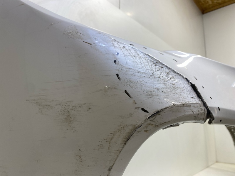 Бампер передний