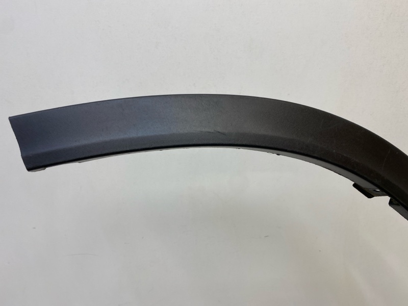 Накладка заднего крыла левого