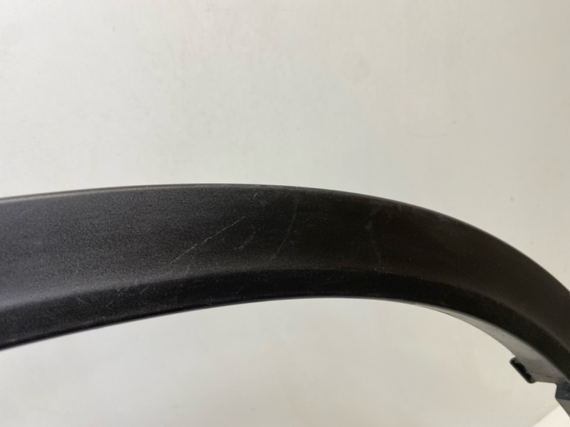 Накладка заднего крыла левого