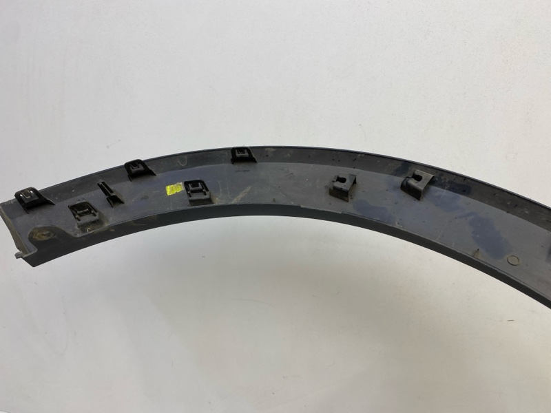 Накладка заднего крыла правого