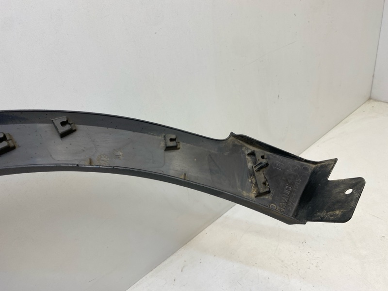 Накладка заднего крыла правого