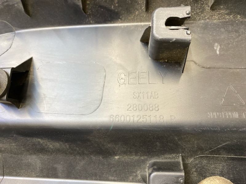 Молдинг двери