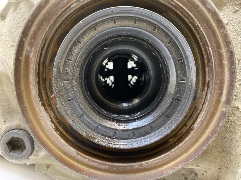 Редуктор заднего моста