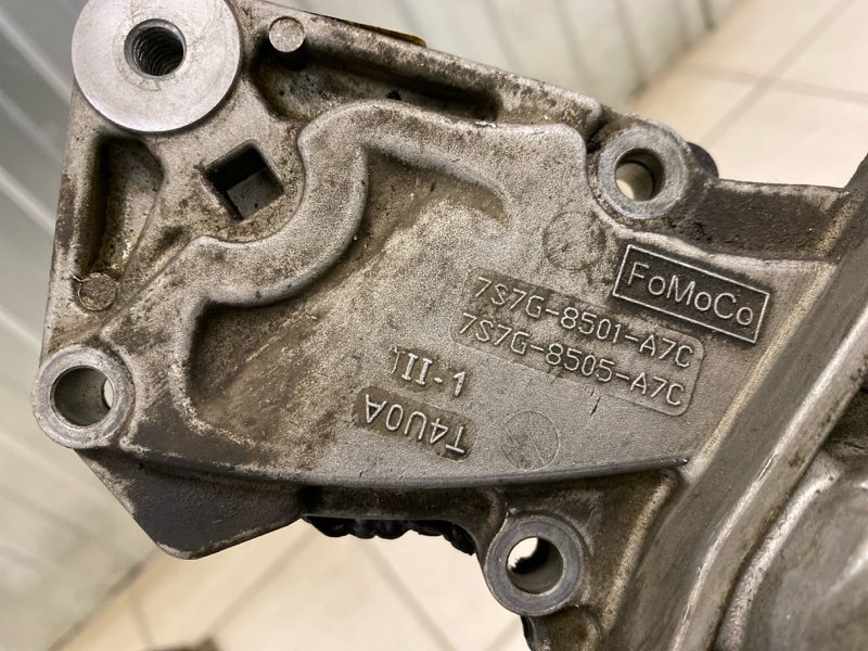 Насос водяной (помпа)