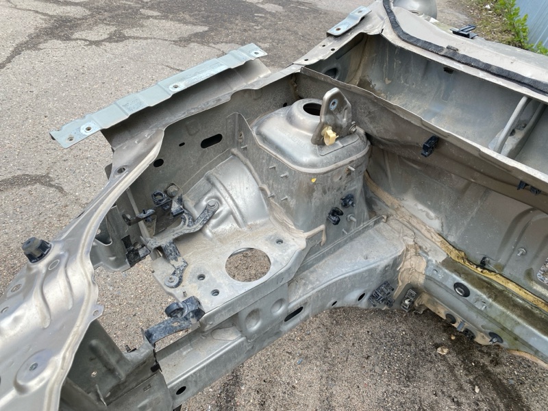 Лонжерон передний правый