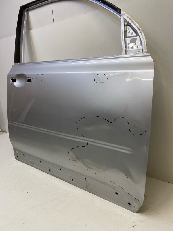 Дверь передняя правая