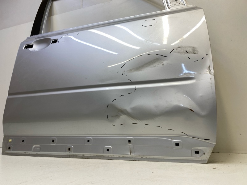 Дверь передняя правая