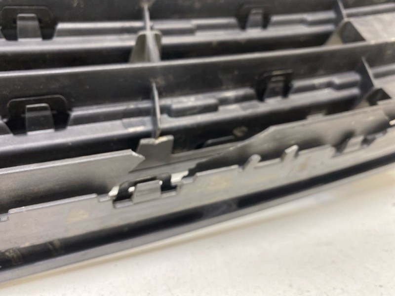 Решетка радиатора