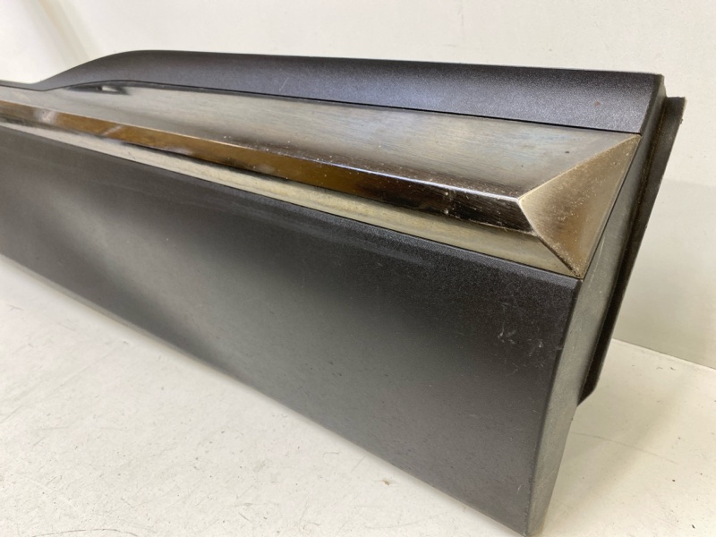 Молдинг двери