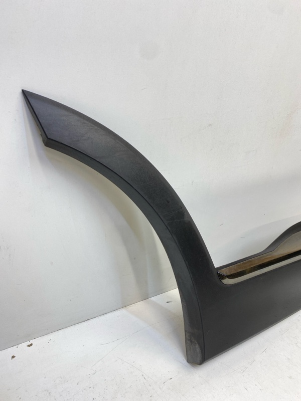 Молдинг двери