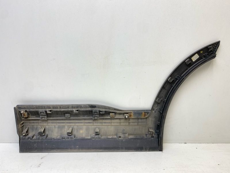 Молдинг двери