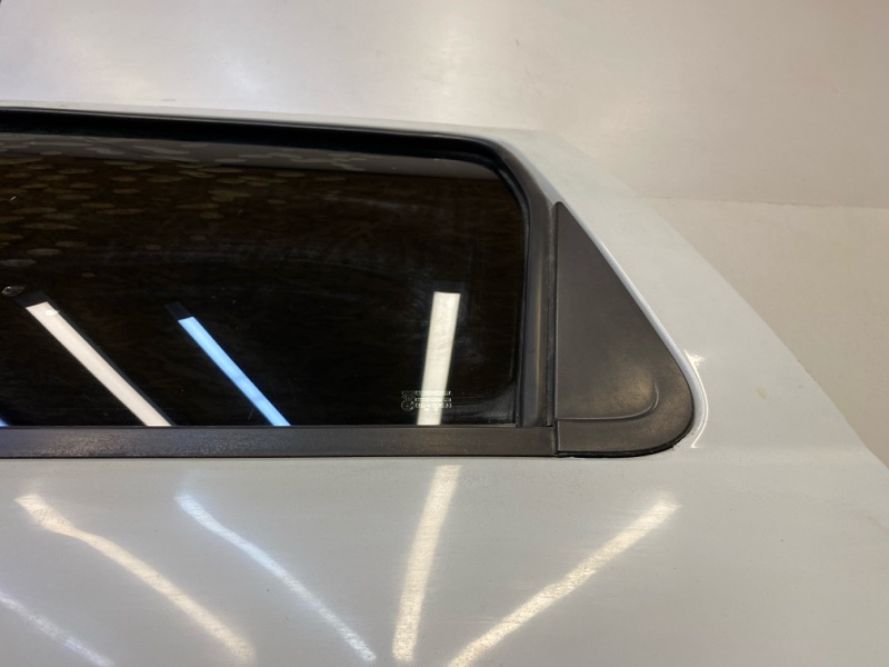 Дверь задняя левая