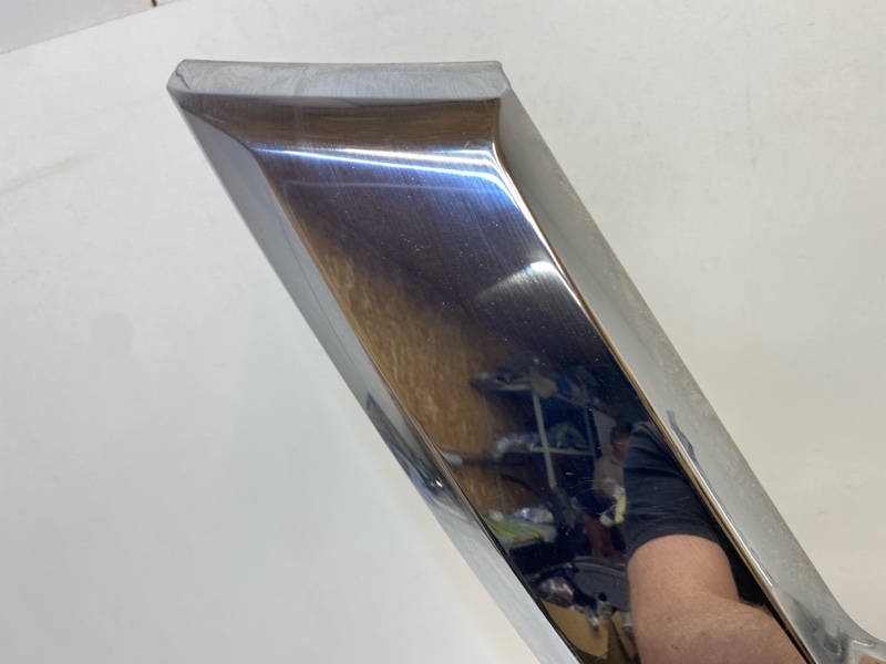 Накладка на решетку радиатора