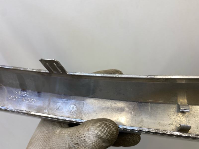 Накладка на решетку радиатора