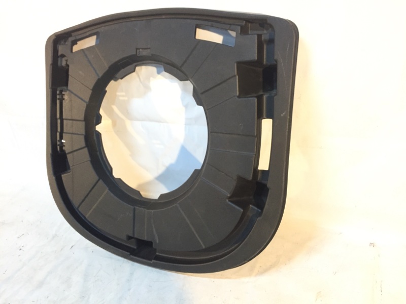 Ниша запасного колеса