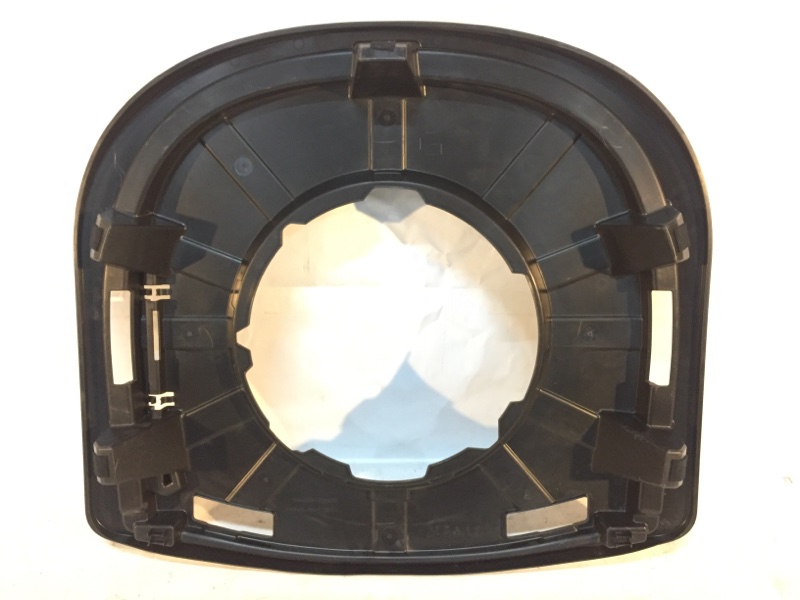 Ниша запасного колеса