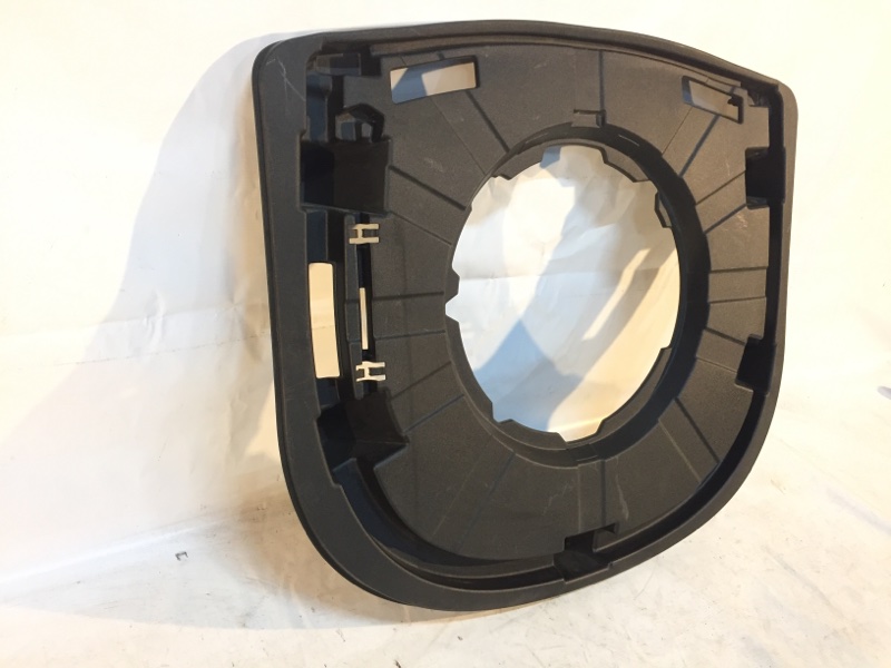 Ниша запасного колеса