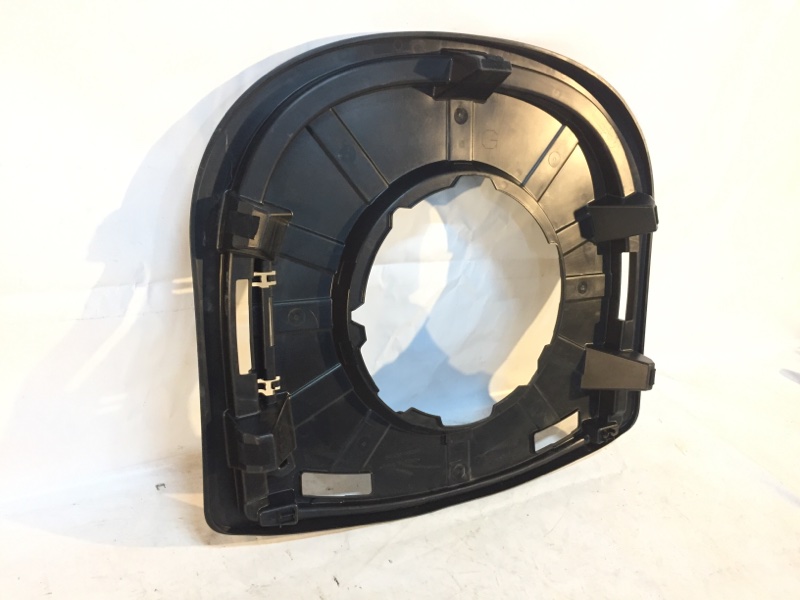 Ниша запасного колеса