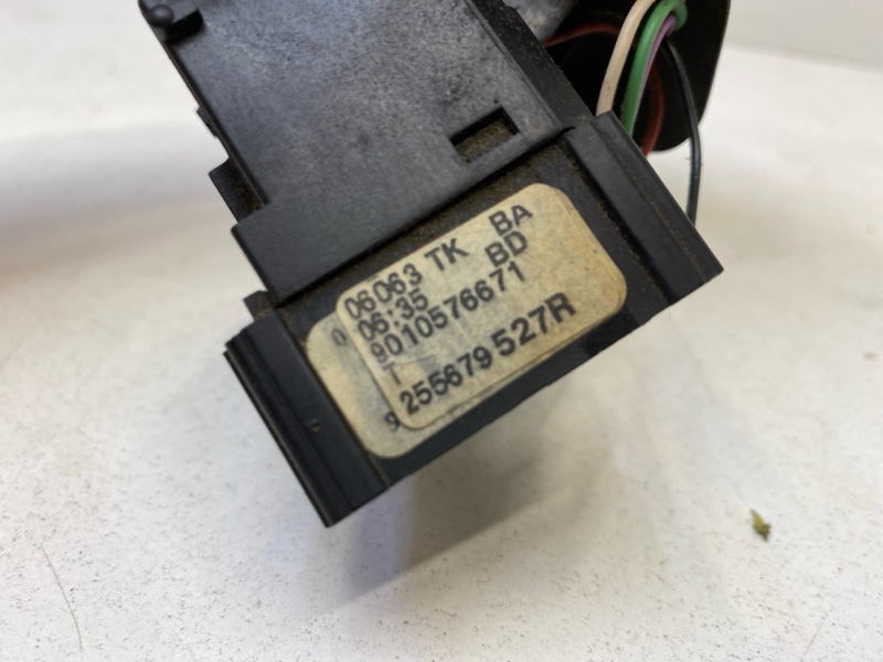 Переключатель света фар