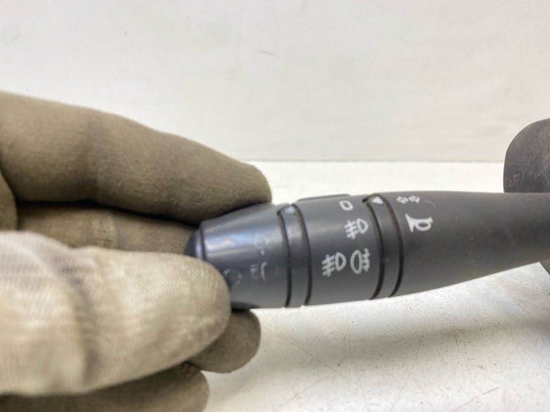 Переключатель света фар