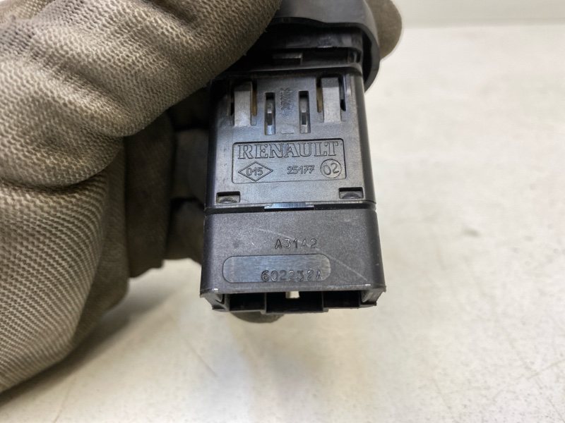 Кнопка аварийной остановки