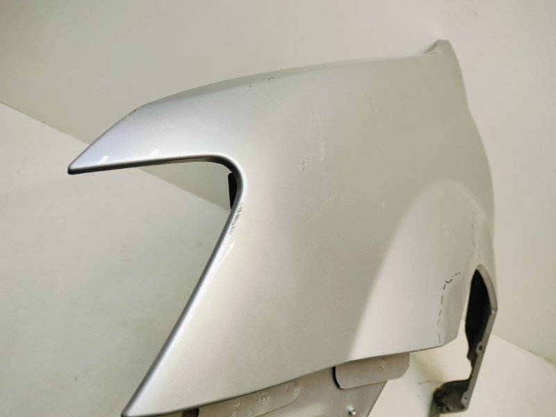 Крыло переднее левое