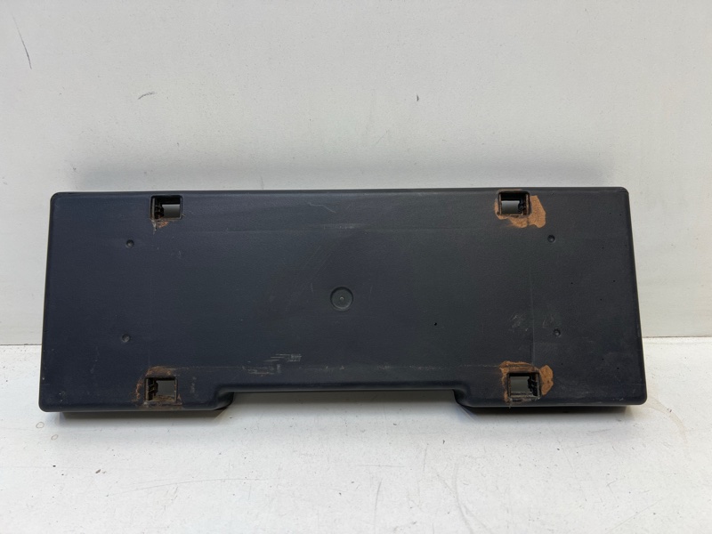 Накладка переднего бампера под номер