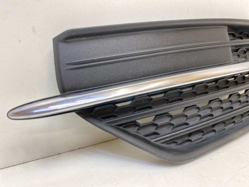 Накладка переднего бампера левая