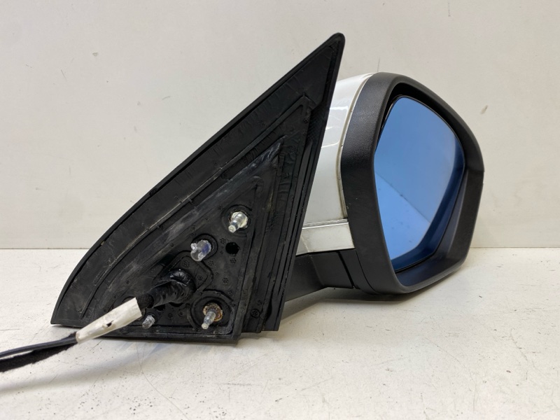 Зеркало правое электрическое