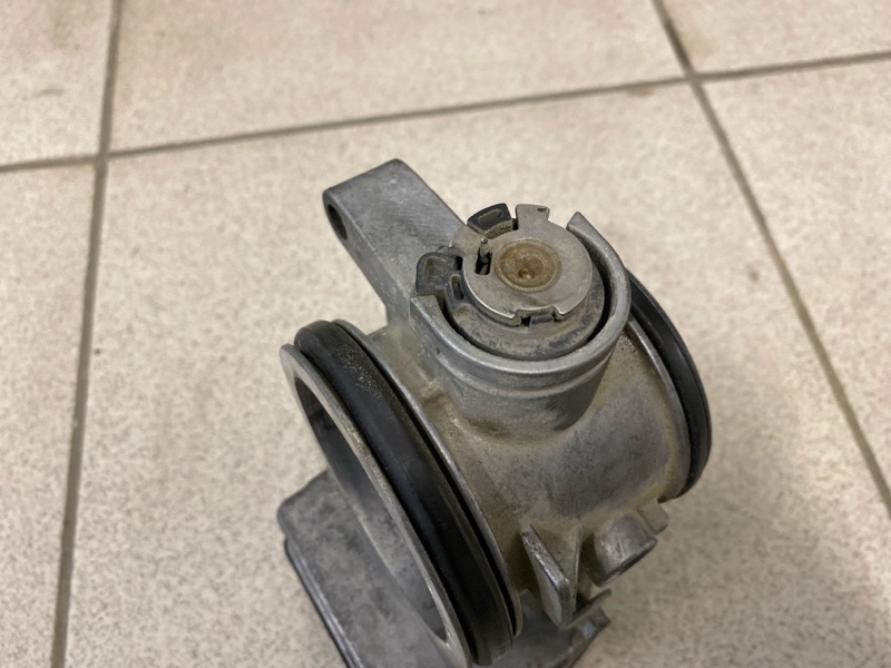 Заслонка дроссельная электрическая