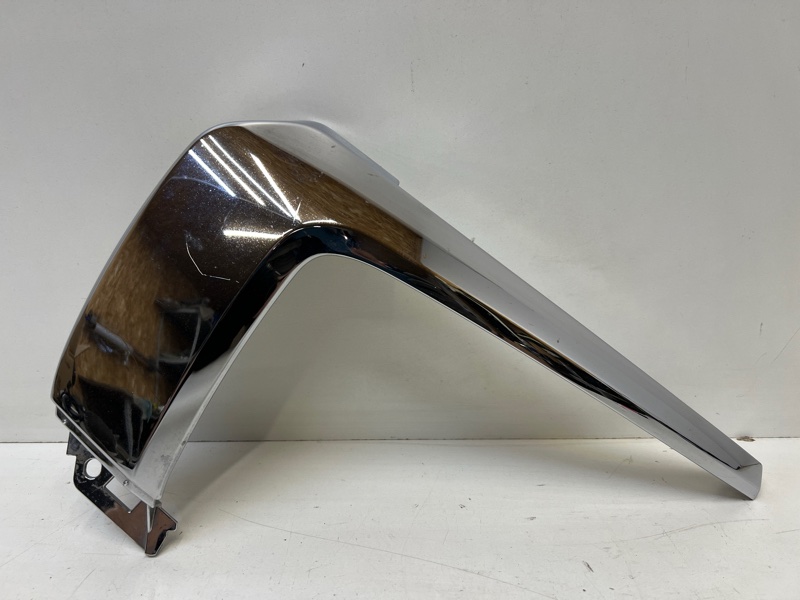 Накладка переднего бампера левая