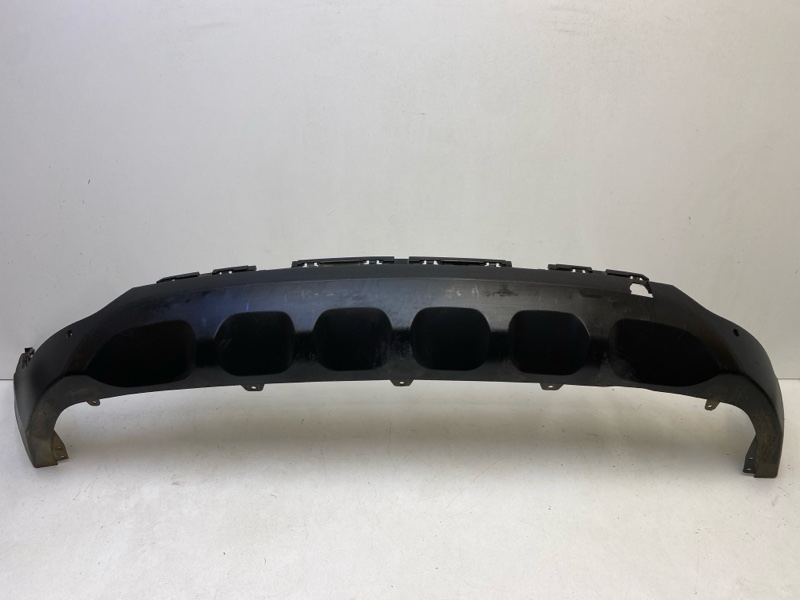 Спойлер заднего бампера