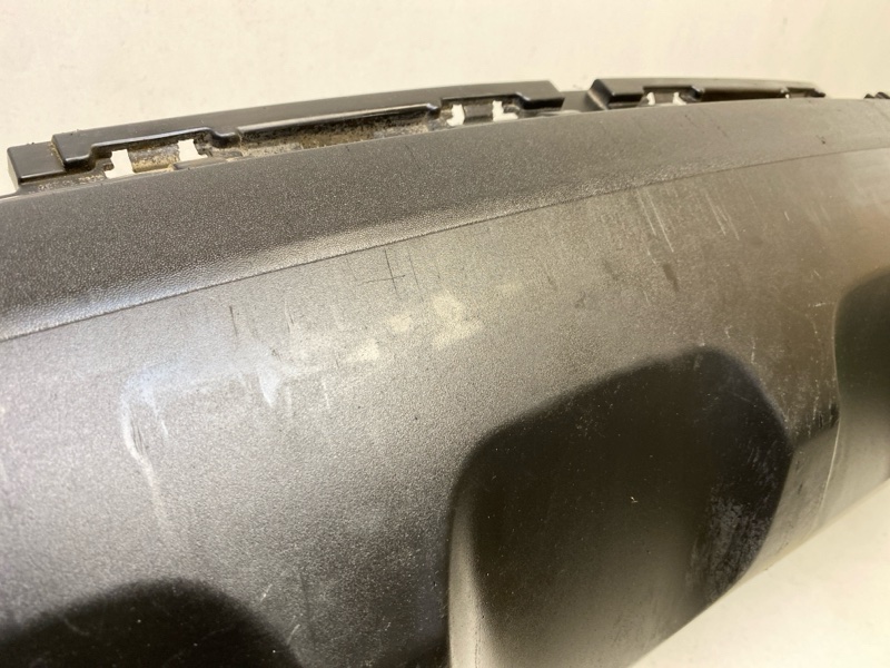 Спойлер заднего бампера