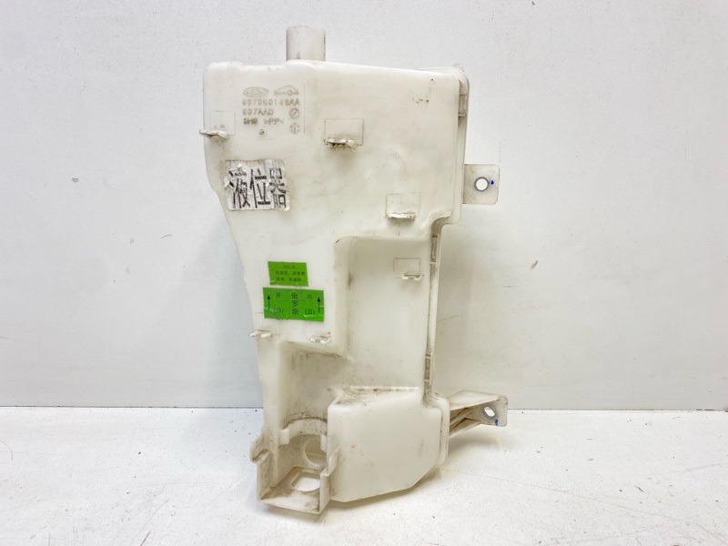 Бачок омывателя лобового стекла