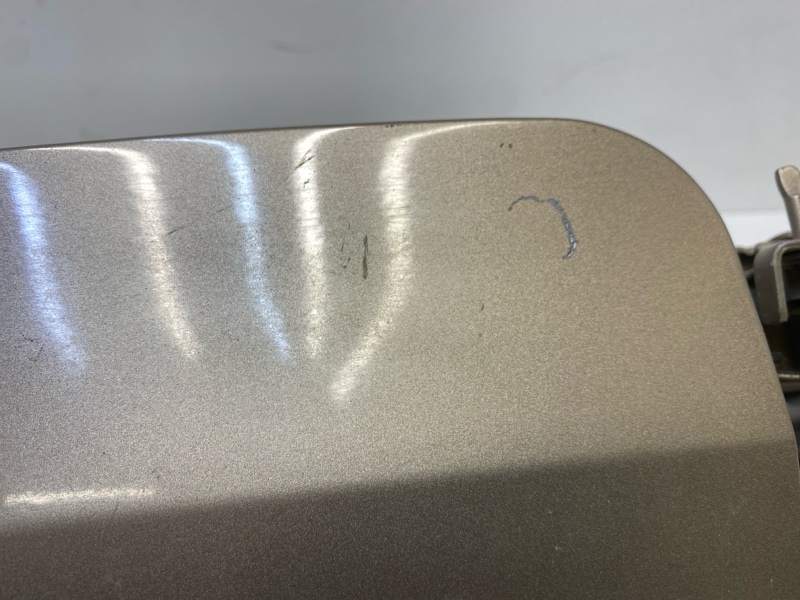 Лючок бензобака