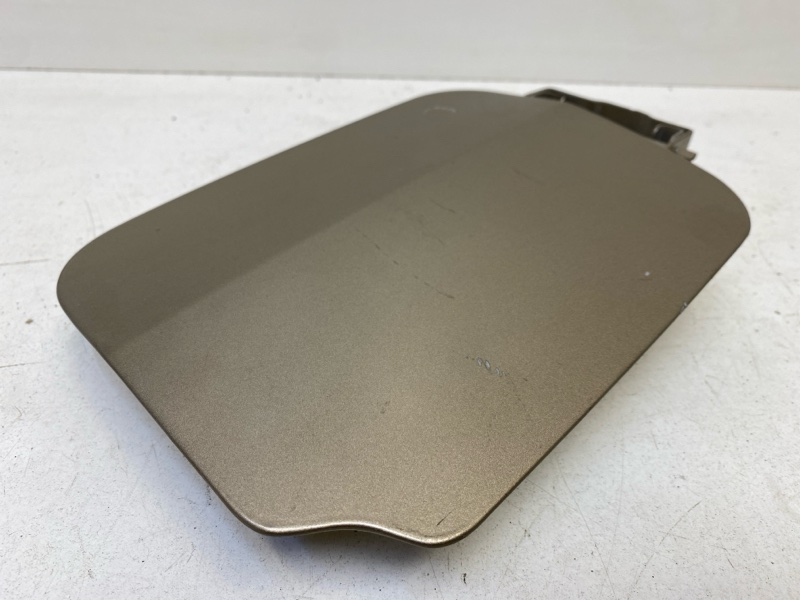 Лючок бензобака