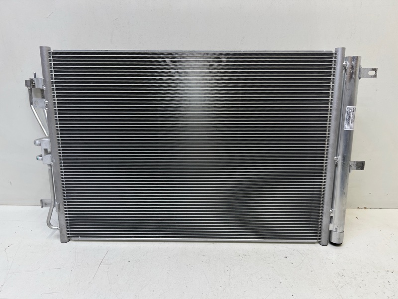 Радиатор кондиционера / конденсер